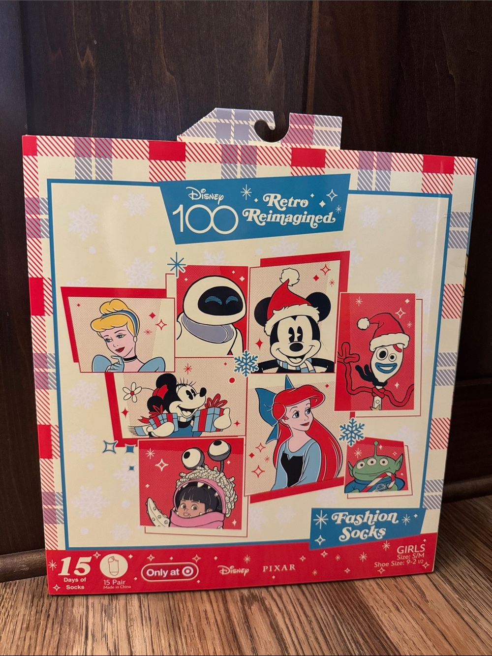 NEW!! Disney Girls' Retro Reimagined Fashion Socks - 15 days of socksHoliday Set